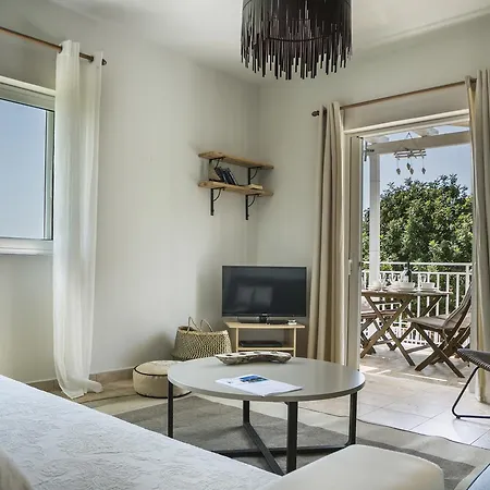 Villa Sea View 2 *