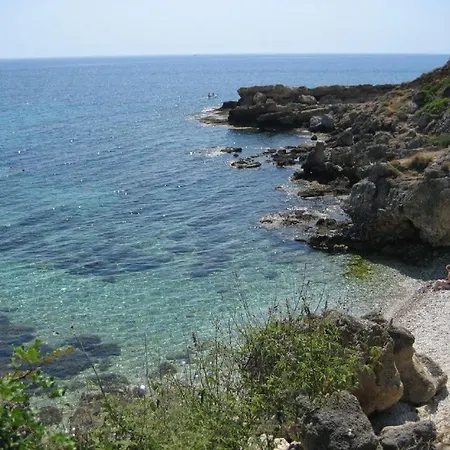 Sea View 2 *